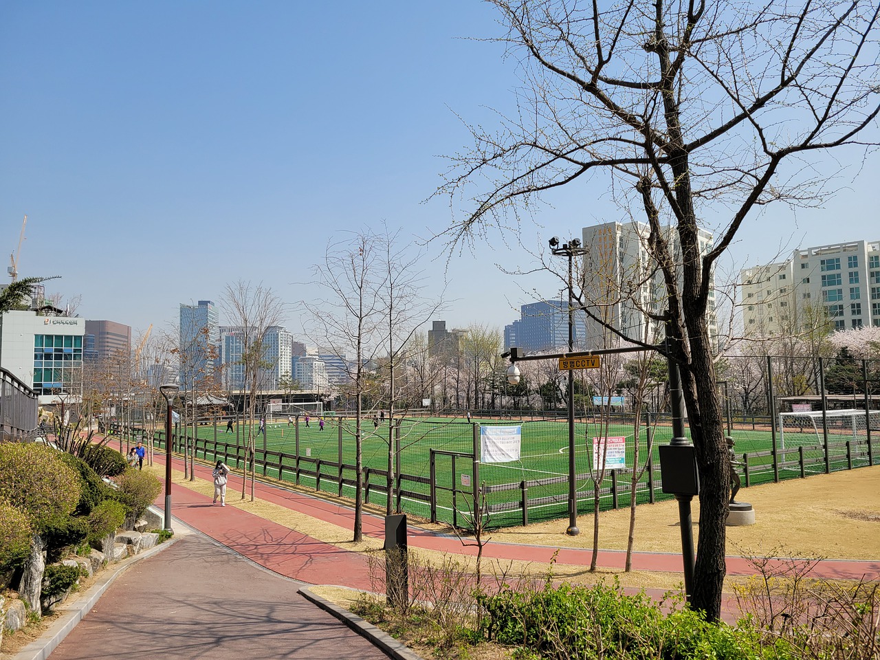 在即将到来 在即将到来